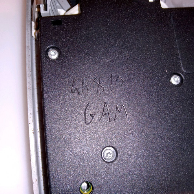 Plafonnier occasion MERCEDES CLASSE C II Phase 1 05-2000->03-2004 C 220 CDI 2108203401 3