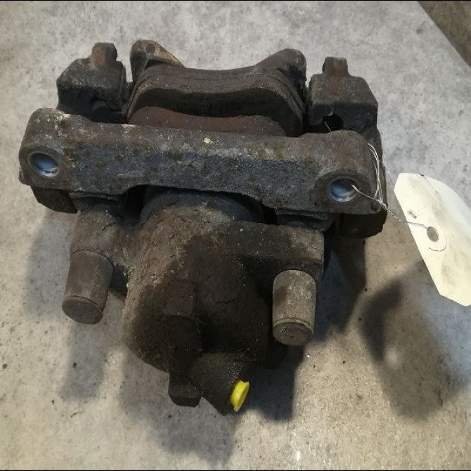 Etrier de frein avant gauche occasion RENAULT MEGANE II Phase 2 01-2006->06-2009 1.5 DCI 105ch 7701065266 2