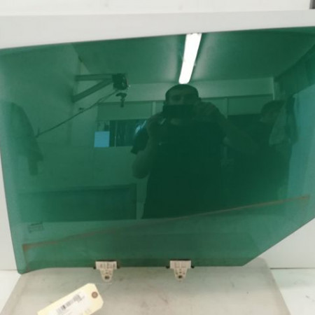 Glace porte ar g occasion RENAULT MEGANE III Phase 3 10-2013->... 1.6 DCI 130ch 823010029R