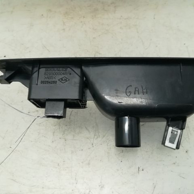 Commande leve-glace porte arrière droite occasion RENAULT MEGANE III Phase 3 10-2013->... 1.6 DCI 130ch 2