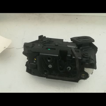 Serrure porte ard occasion VOLKSWAGEN POLO V POLO V Phase 1 2009-09-01->2014-05-31 1.6 TDI 90 5K4839016M