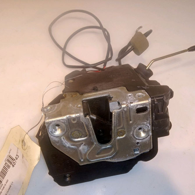 Serrure porte avd occasion MERCEDES CLASSE C II Phase 1 05-2000->03-2004 1