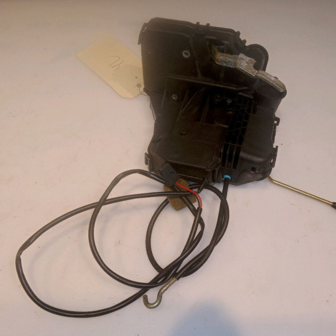 Serrure porte avd occasion MERCEDES CLASSE C II Phase 1 05-2000->03-2004 2