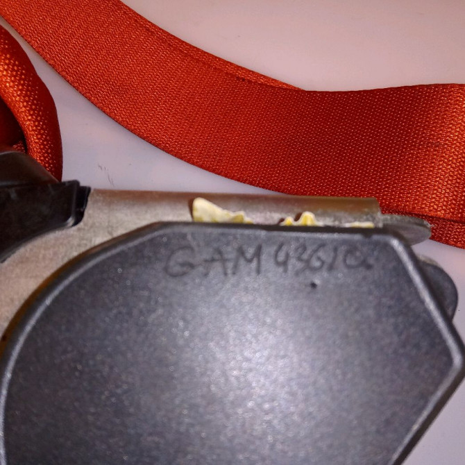 Ceinture centrale arriere occasion RENAULT SCENIC II Phase 2 09-2006->04-2009 1.9 DCI 130ch 8200798400 3