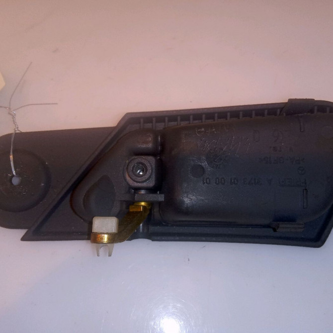 Poignee int porte avd occasion MERCEDES CLASSE C II Phase 1 05-2000->03-2004 2