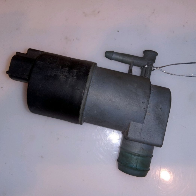 Pompe lave-glace avant occasion TOYOTA YARIS III YARIS III Phase 1 2011-03-01->2015-04-30 1.5 100ch 853300D121 2