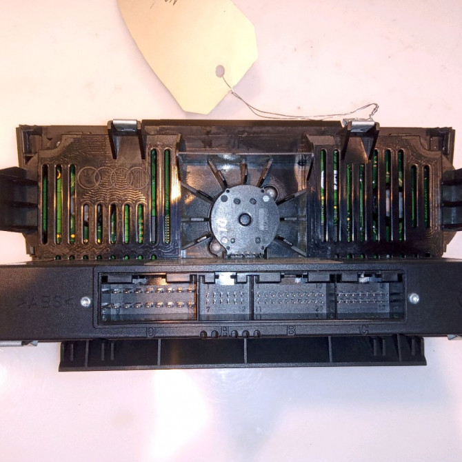 Commande de chauffage occasion AUDI A3 II Phase 1 06-2003->06-2008 2