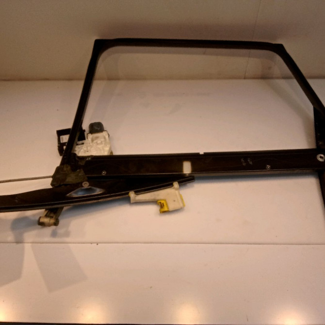 Mecanisme+moteur leve-glace ard occasion AUDI A3 II Phase 1 06-2003->06-2008 8P4839462B 2