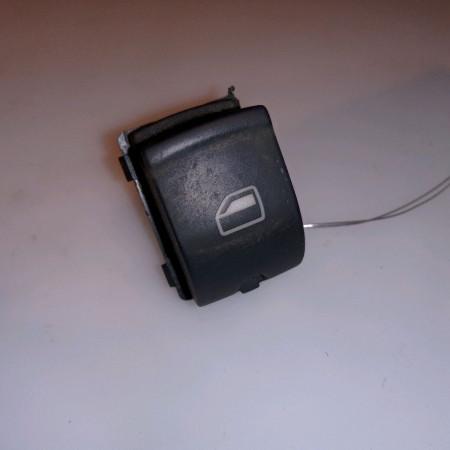 Commande leve-glace porte arrière gauche occasion AUDI A3 II Phase 1 06-2003->06-2008 4F0959855A5PR