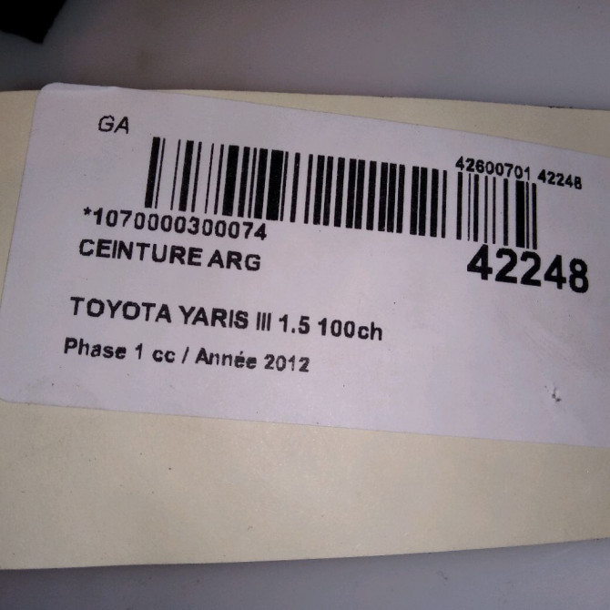 Ceinture arrière gauche occasion TOYOTA YARIS III YARIS III Phase 1 2011-03-01->2015-04-30 1.5 100ch 733700D170C2 4