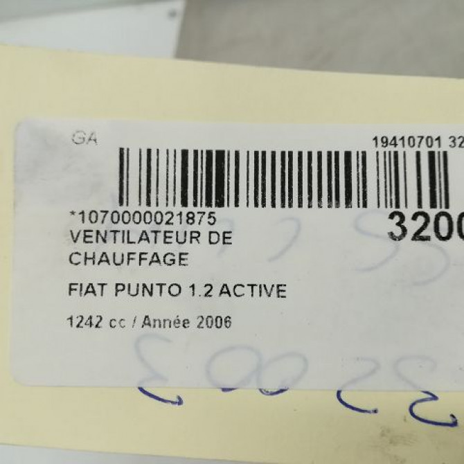 Ventilateur de chauffage occasion FIAT GRANDE PUNTO III Phase 1 09-2005->12-2013 1.2i 77364956 5