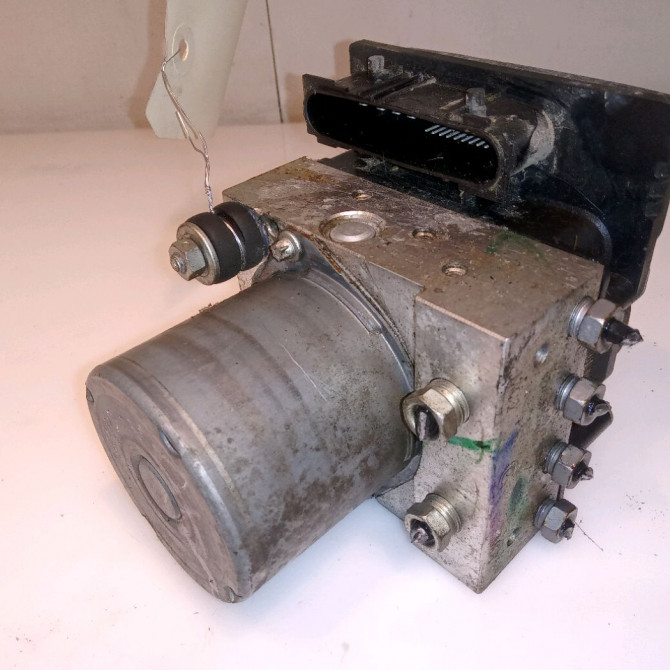 Unité hydraulique ABS occasion NISSAN QASHQAI I Phase 2 03-2010->04-2014 1.5 DCI 110ch 2