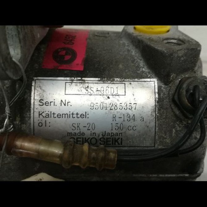 Compresseur air conditionne occasion B.M.W. SERIE 3 III Phase 1 01-1991->04-1998 64528390228 4