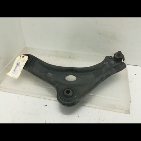 Triangle inf avg occasion CITROEN C3 PLURIEL I Phase 1 04-2003->09-2008 1.4i 3520V1