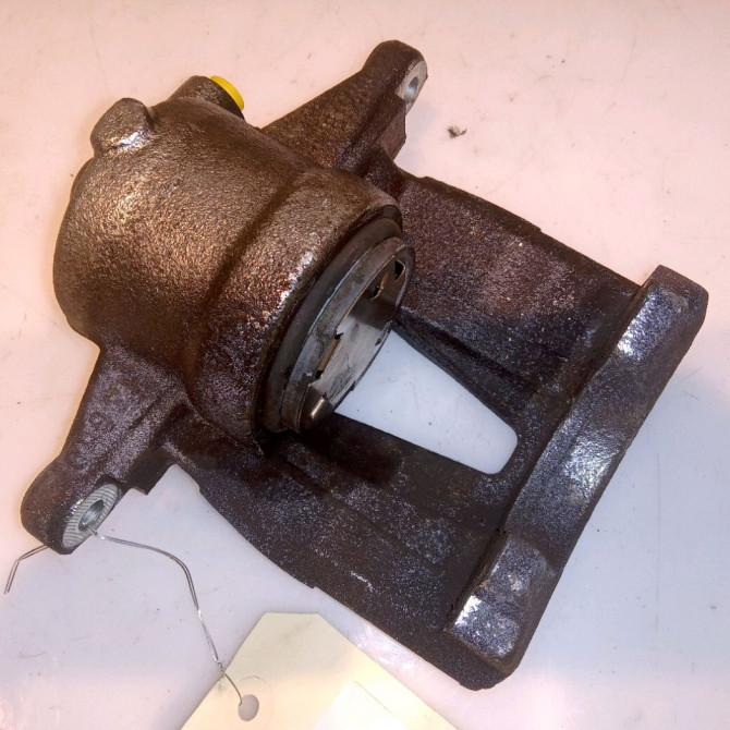 Etrier de frein avant gauche occasion BOLLORE BLUECAR Phase 1 01-2011->... ELEC 2