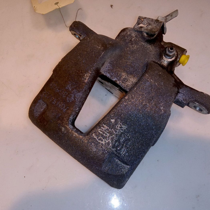 Etrier de frein avant droit occasion BOLLORE BLUECAR Phase 1 01-2011->... ELEC 1