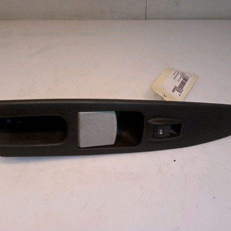 Commande lève-glace porte avant droite occasion BOLLORE BLUECAR Phase 1 01-2011->... ELEC