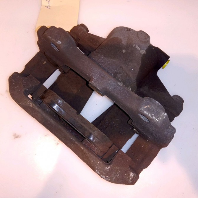 Etrier de frein avant droit occasion BOLLORE BLUECAR Phase 1 01-2011->... ELEC 2