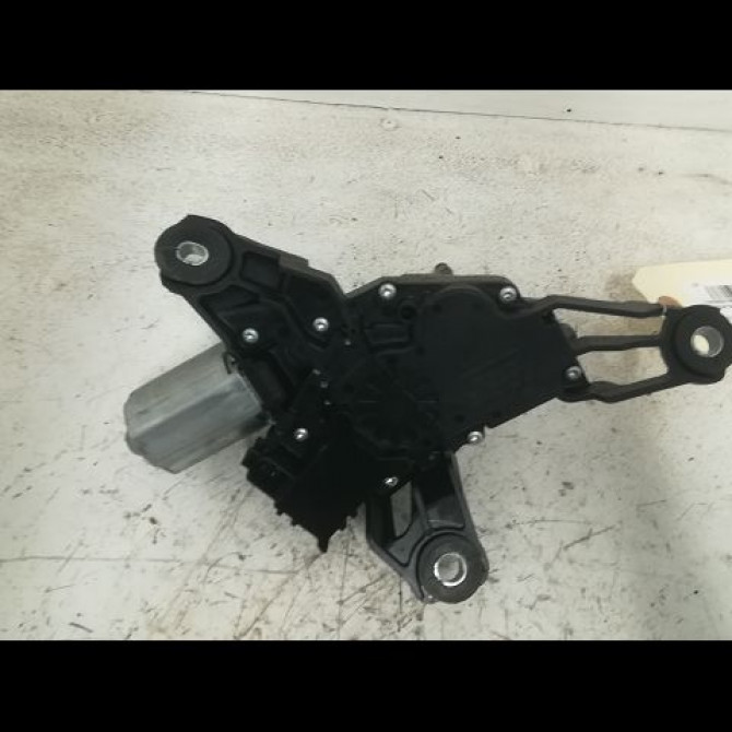 Moteur essuie-glace arrière occasion TOYOTA YARIS II Phase 1 12-2005->11-2009 1.4 D-4D 851300D020 2