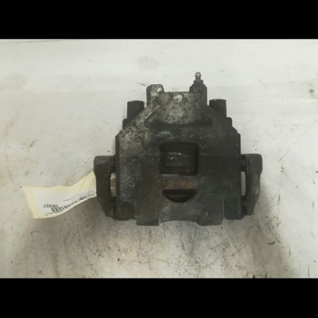 Etrier de frein avant gauche occasion TOYOTA YARIS III YARIS III Phase 1 2011-03-01->2015-04-30 1.4 D 90ch 477500D070