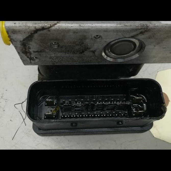 Unité hydraulique ABS occasion CITROEN C3 PICASSO Phase 1 02-2009->08-2012 1.6HDi 90ch 4541GK 3