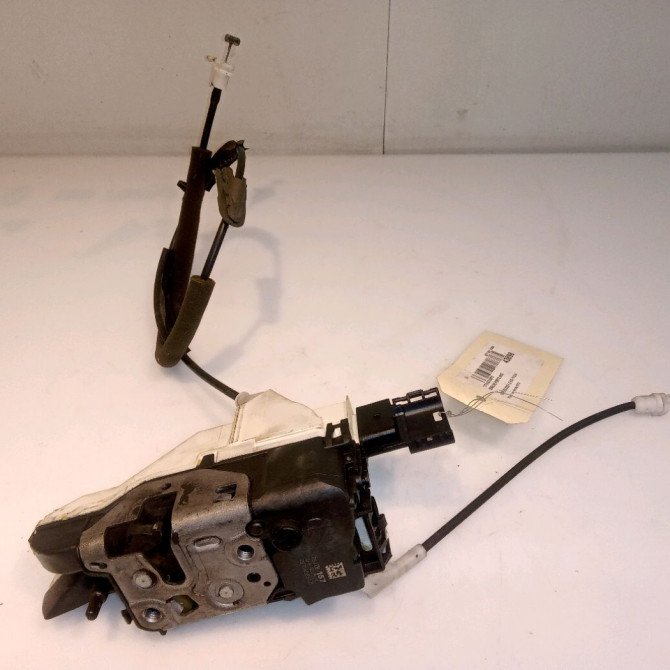 Serrure porte avg occasion CITROEN DS3 Phase 1 11-2009->03-2014 1.6 HDi 110ch 9826748580 1