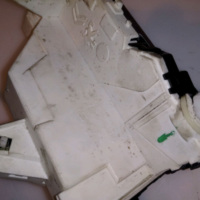 Serrure porte avg occasion CITROEN DS3 Phase 1 11-2009->03-2014 1.6 HDi 110ch 9826748580 3