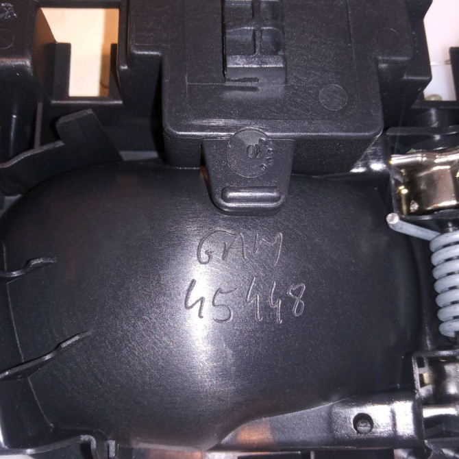 Poignee int porte ard occasion CITROEN C3 III Phase 1 10-2016->... 1.2i 82ch 98012885VV 3