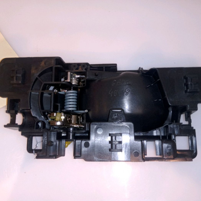 Poignee int porte avd occasion CITROEN C3 III Phase 1 10-2016->... 1.2i 82ch 98012885VV 2