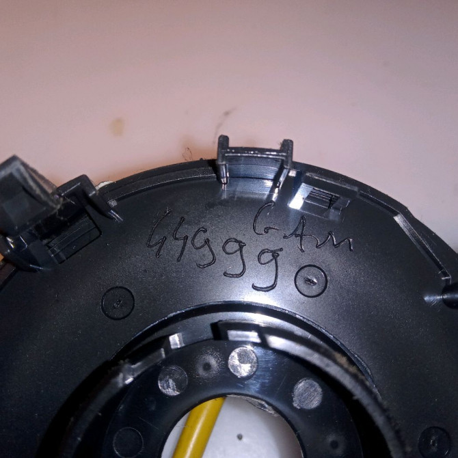 occasion TOYOTA YARIS II Phase 2 01-2009->05-2011 1.4 D-4D 90ch 843060D070 3