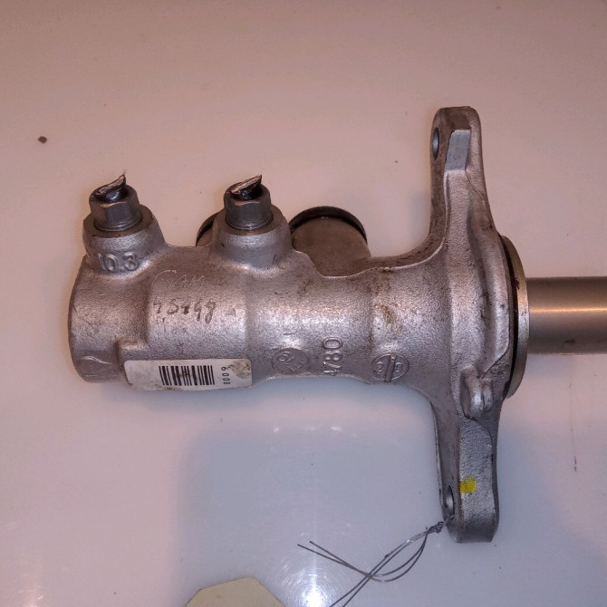 Maitre cylindre occasion CITROEN C3 III Phase 1 10-2016->... 1.2i 82ch 4601R7 2