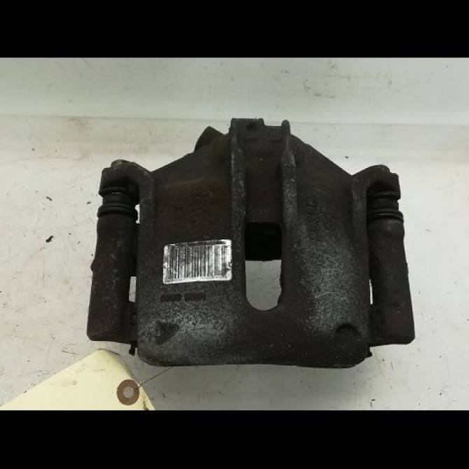 Etrier de frein avant droit occasion CITROEN XSARA PICASSO Phase 1 12-1999->02-2004 1.6 HDi 92ch 441068 1