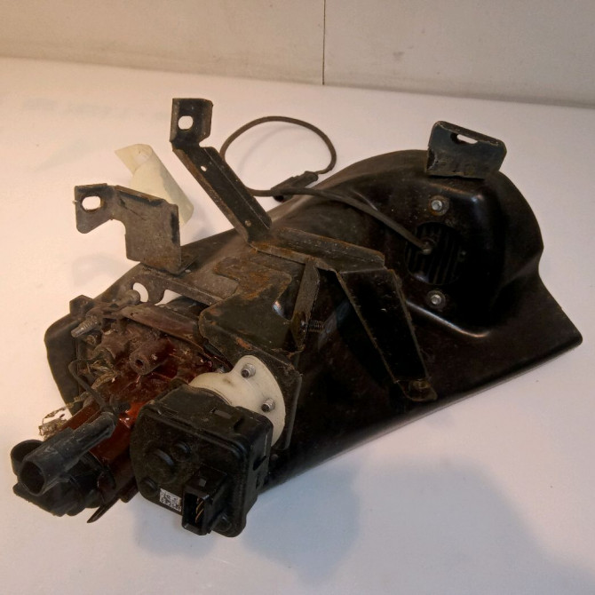 Phare droit occasion BOLLORE BLUECAR Phase 1 01-2011->... ELEC 2