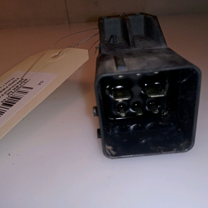 Boitier de préchauffage occasion FORD FIESTA VI Phase 1 10-2008->11-2012 1.4 TDCI 70ch 3