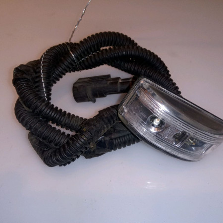 Répétiteur aile gauche occasion BOLLORE BLUECAR Phase 1 01-2011->... ELEC