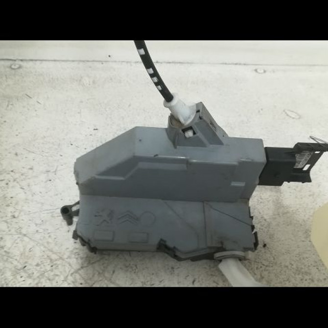 Serrure porte ard occasion PEUGEOT 308 I Phase 1 09-2007->03-2011 1.6 HDI 16v 110ch 9800617480 3