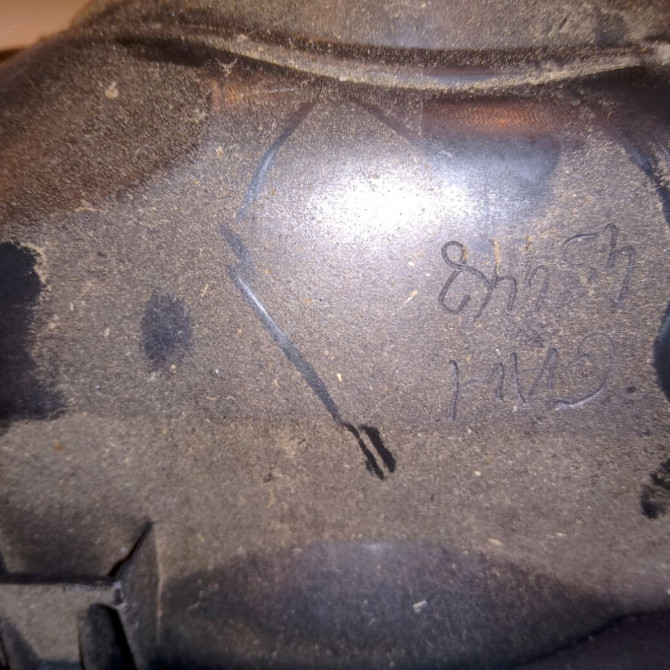 Volet de trappe carburant occasion CITROEN C3 III Phase 1 10-2016->... 1.2i 82ch 9812083180 3