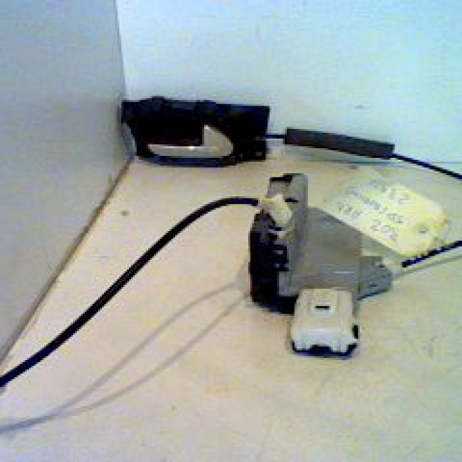 Serrure porte ard occasion PEUGEOT 308 I Phase 1 09-2007->03-2011 1.6 HDI 16v 110ch 9800617480 1