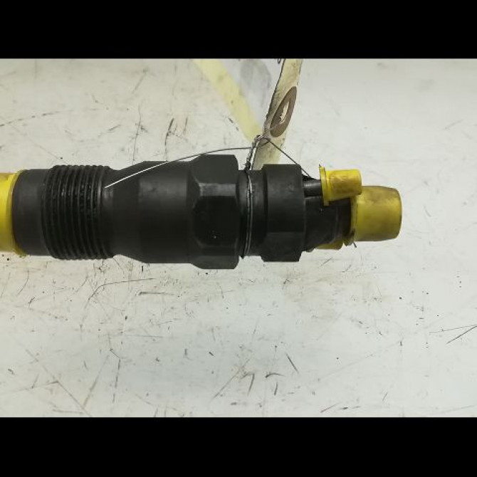 Injecteur occasion B.M.W. SERIE 3 III Phase 1 01-1991->04-1998 1