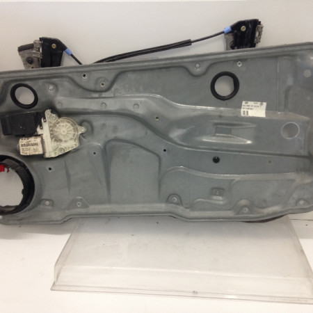 Mecanisme + moteur lève-glace avant droit occasion VOLKSWAGEN GOLF IV GOLF IV Phase 1 1998-01-01->2005-06-30 1J3837462H