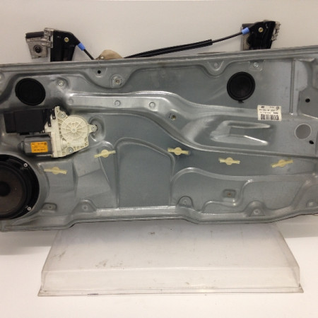 Mecanisme + moteur lève-glace avant droit occasion VOLKSWAGEN GOLF IV GOLF IV Phase 1 1998-01-01->2005-06-30 1.6 16v 1J3837462H