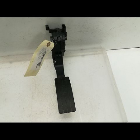 Pedale accelerateur occasion RENAULT CLIO IV Phase 1 07-2012->... 1.5 DCI 90ch 180026380R