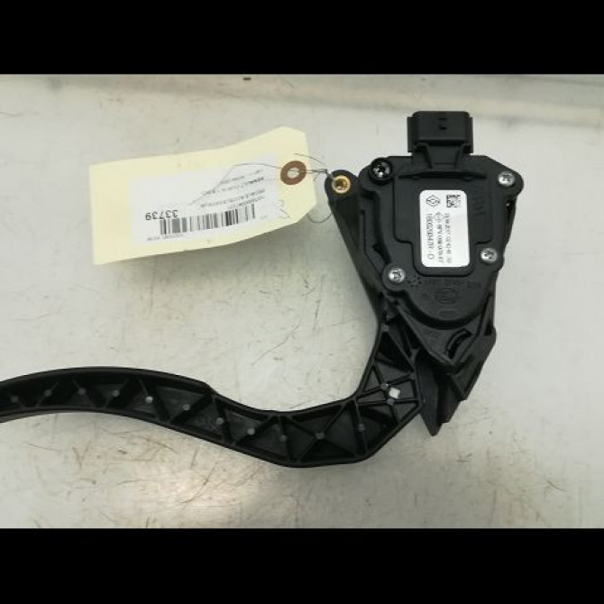Pedale accelerateur occasion RENAULT CLIO IV Phase 1 07-2012->... 1.5 DCI 90ch 180026380R 2