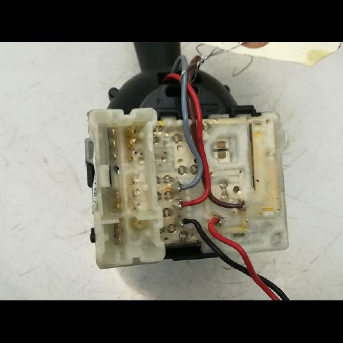 Commande clignotant occasion RENAULT CLIO IV Phase 1 07-2012->... 1.5 DCI 90ch 8201167992 3