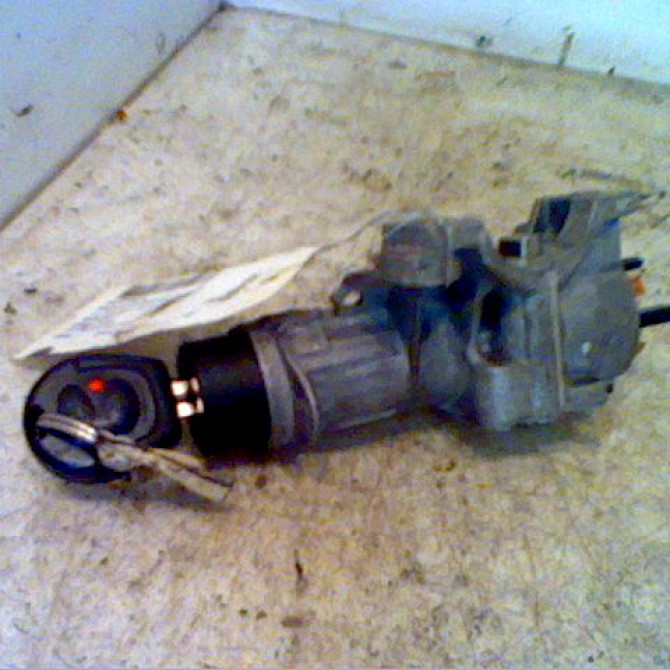 Antivol de direction occasion SEAT IBIZA III Phase 2 03-2006->06-2009 1.4 TDI 80ch 4B0905851B 2