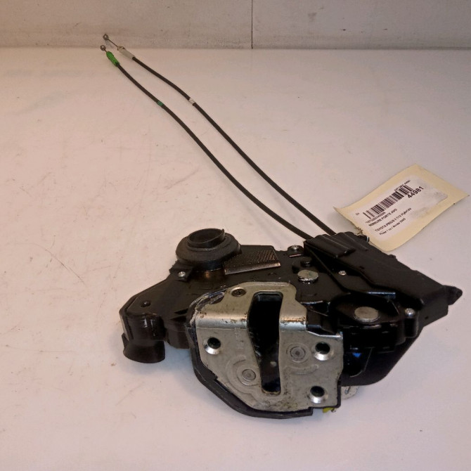 Serrure porte avg occasion TOYOTA PRIUS II Phase 1 03-2004->11-2009 110 Hybride 6904047081 1