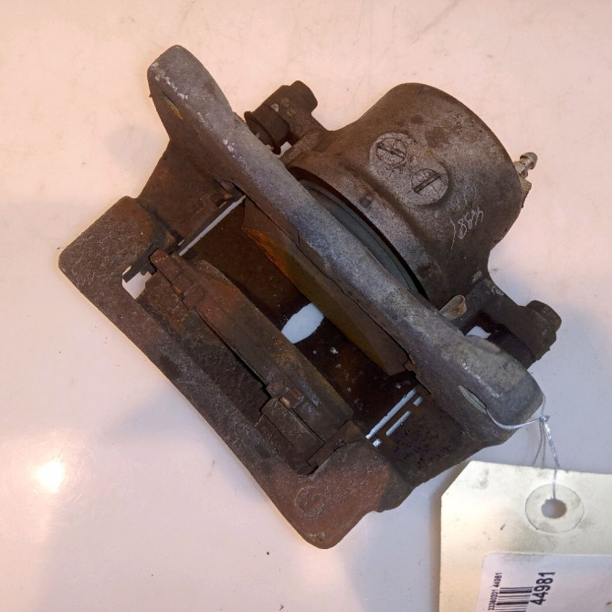 Etrier de frein avant droit occasion TOYOTA PRIUS II Phase 1 03-2004->11-2009 110 Hybride 4773047050 2