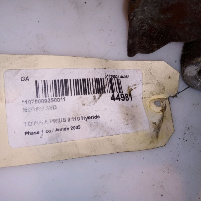 Moyeu avd occasion TOYOTA PRIUS II Phase 1 03-2004->11-2009 110 Hybride 4351047010 4