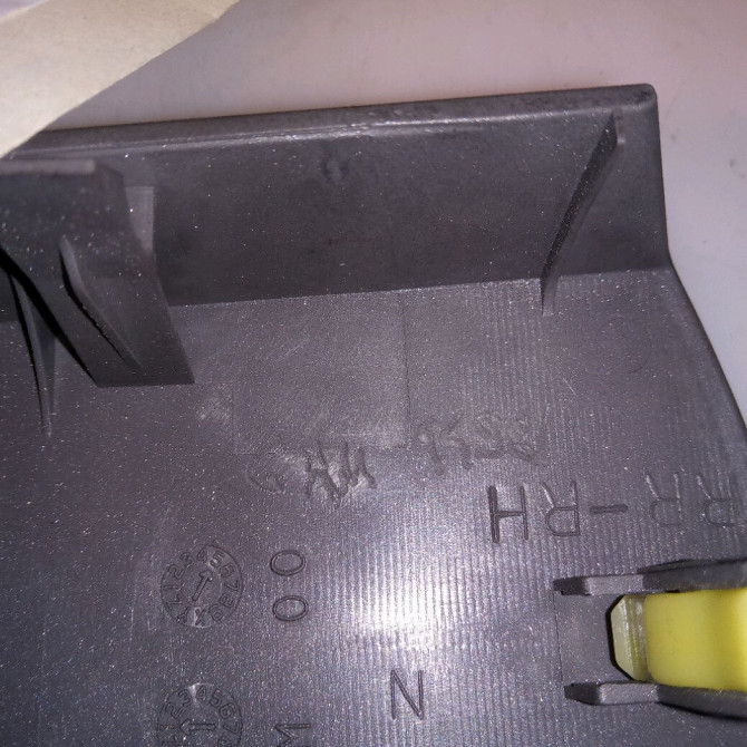 Commande leve-glace porte arrière droite occasion TOYOTA PRIUS II Phase 1 03-2004->11-2009 110 Hybride 3