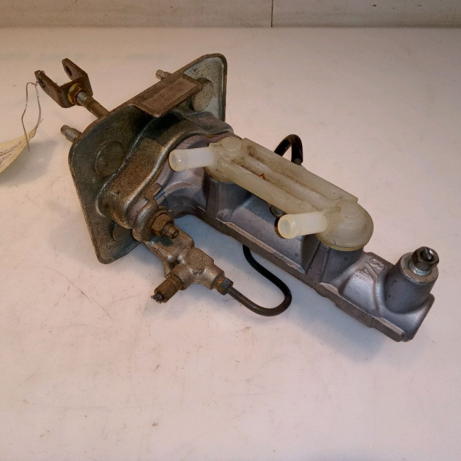 Maitre cylindre occasion TOYOTA PRIUS II Phase 1 03-2004->11-2009 110 Hybride 4720147040 4